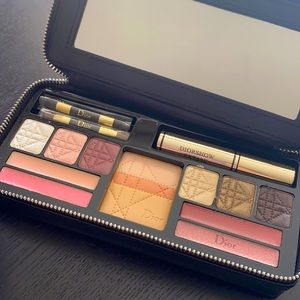 Dior travel palette